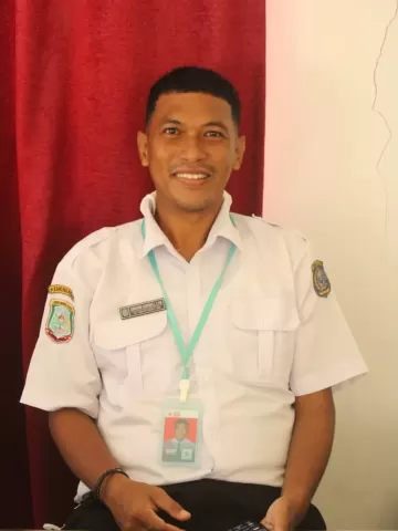 Armando Sarimole, S.Pd